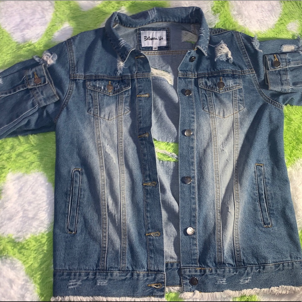 Jean jacket - Picture 4 of 6